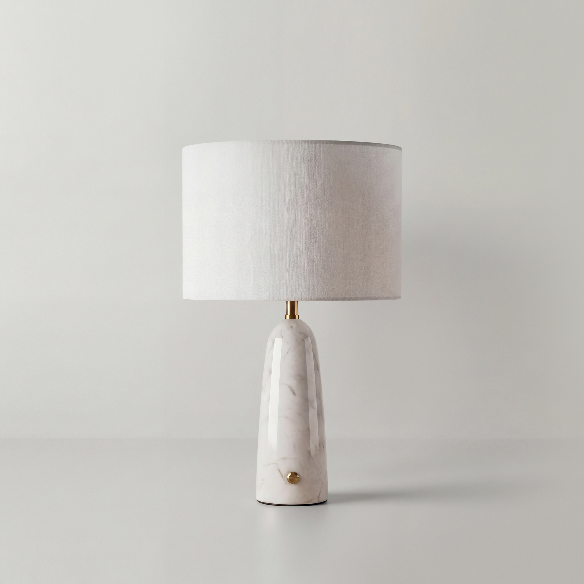 картинка Настольный светильник Freya FR2054TL-01BS3 MarmoLatte магазин pro-decor.kz являющийся официальным дистрибьютором в Казахстане картинка Настольный светильник Freya FR2054TL-01BS3 MarmoLatte от магазина pro-decor.kz