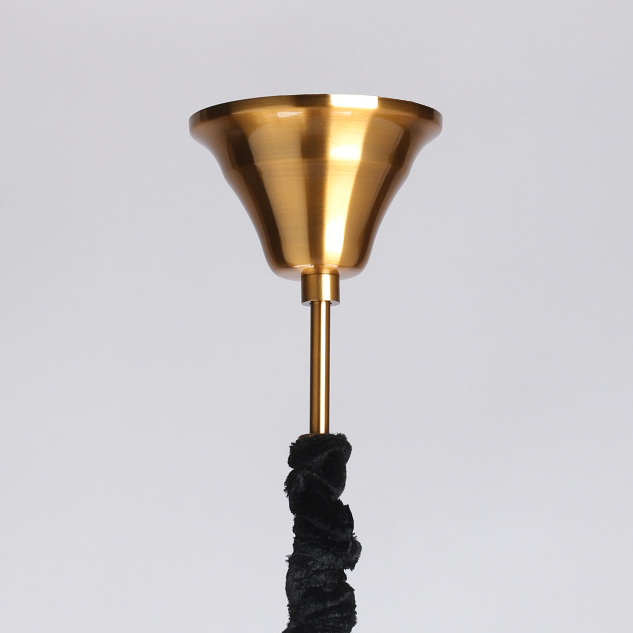 картинка 444012205 Вирджиния 5*40W E14 220 V люстра от магазина pro-decor.kz