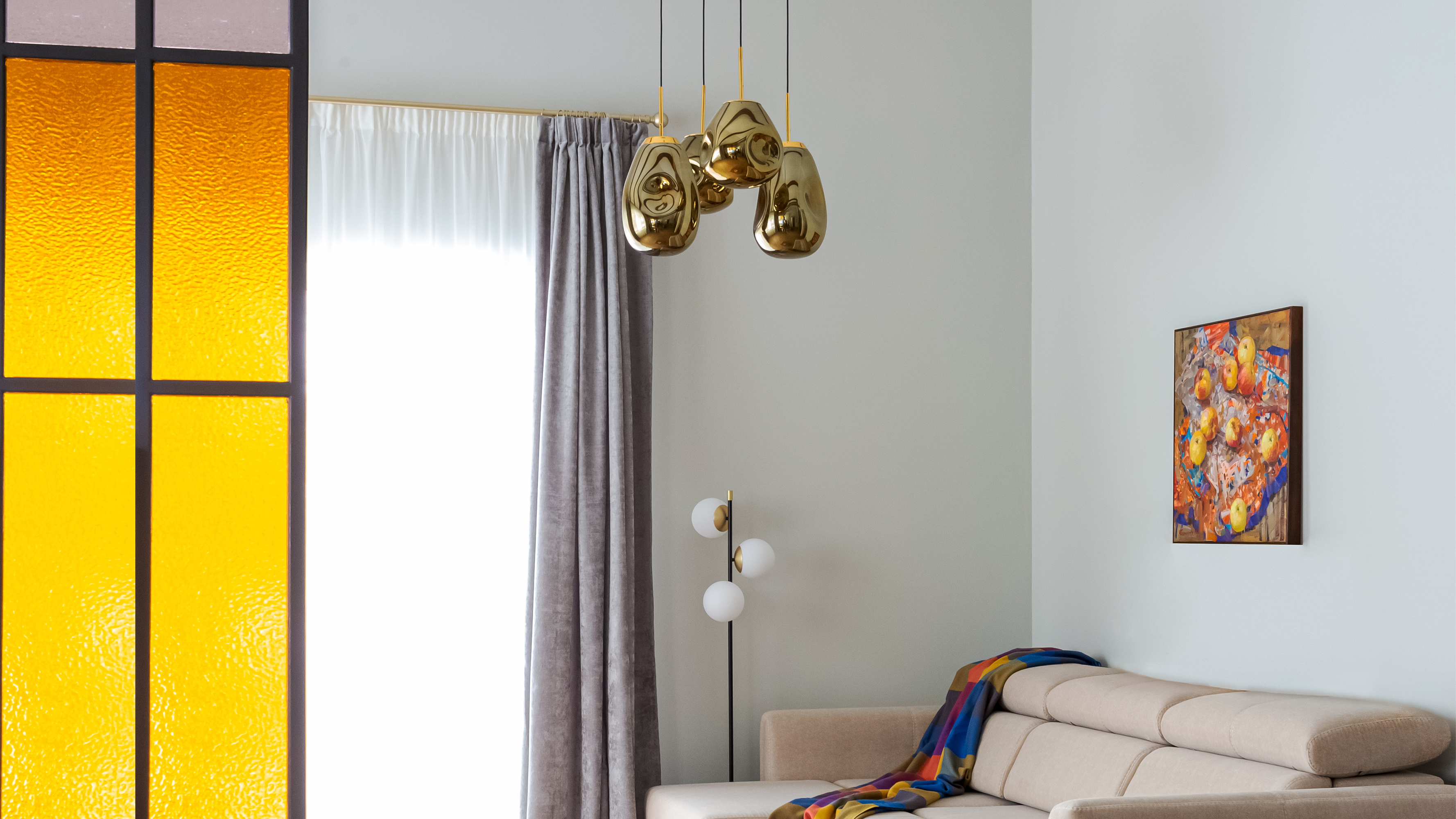 картинка Торшер Maytoni MOD048FL-03G от магазина pro-decor.kz