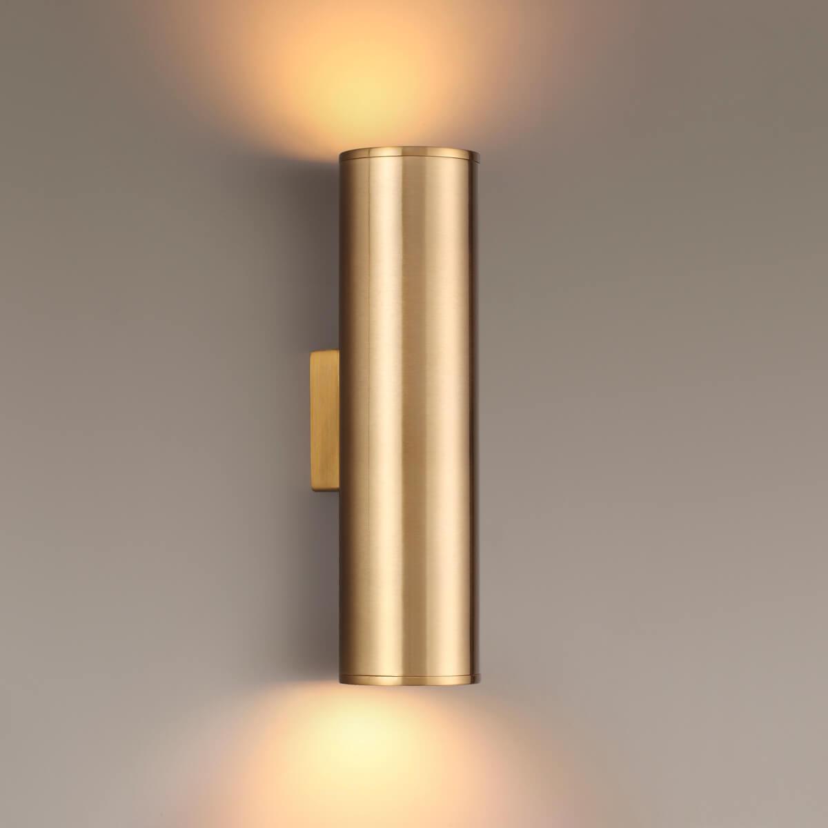 картинка Настенный светодиодный светильник Odeon Light Hightech Dario 3833/2WB от магазина pro-decor.kz